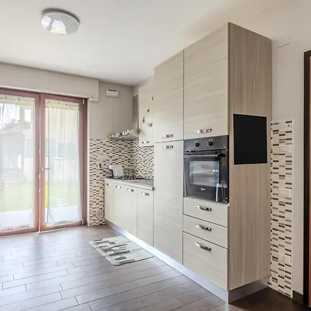 Apartment Primavera - Cozy Getaway With Garden