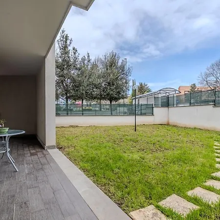 Primavera - Cozy Getaway With Garden