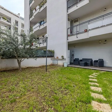 Apartment Primavera - Cozy Getaway With Garden Rome