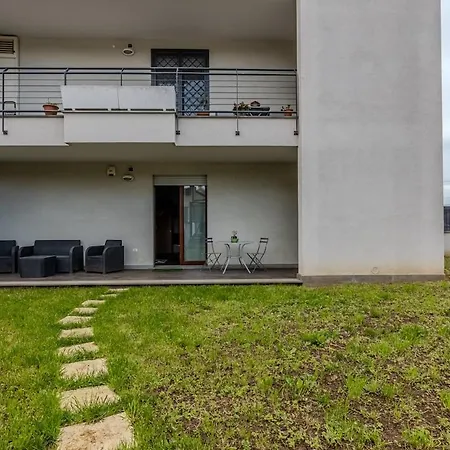 Primavera - Cozy Getaway With Garden